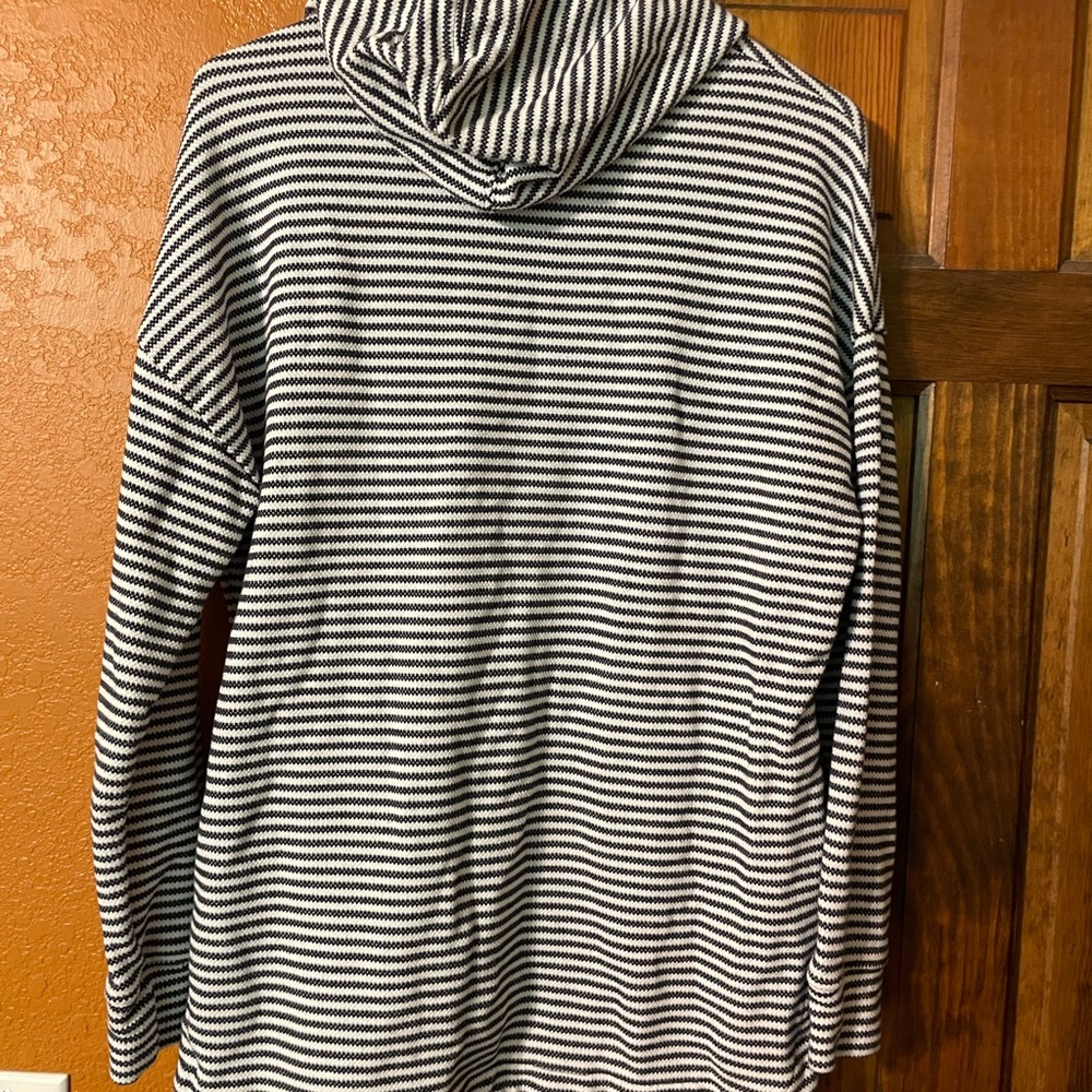 Target Sweater - Picture 4 of 6